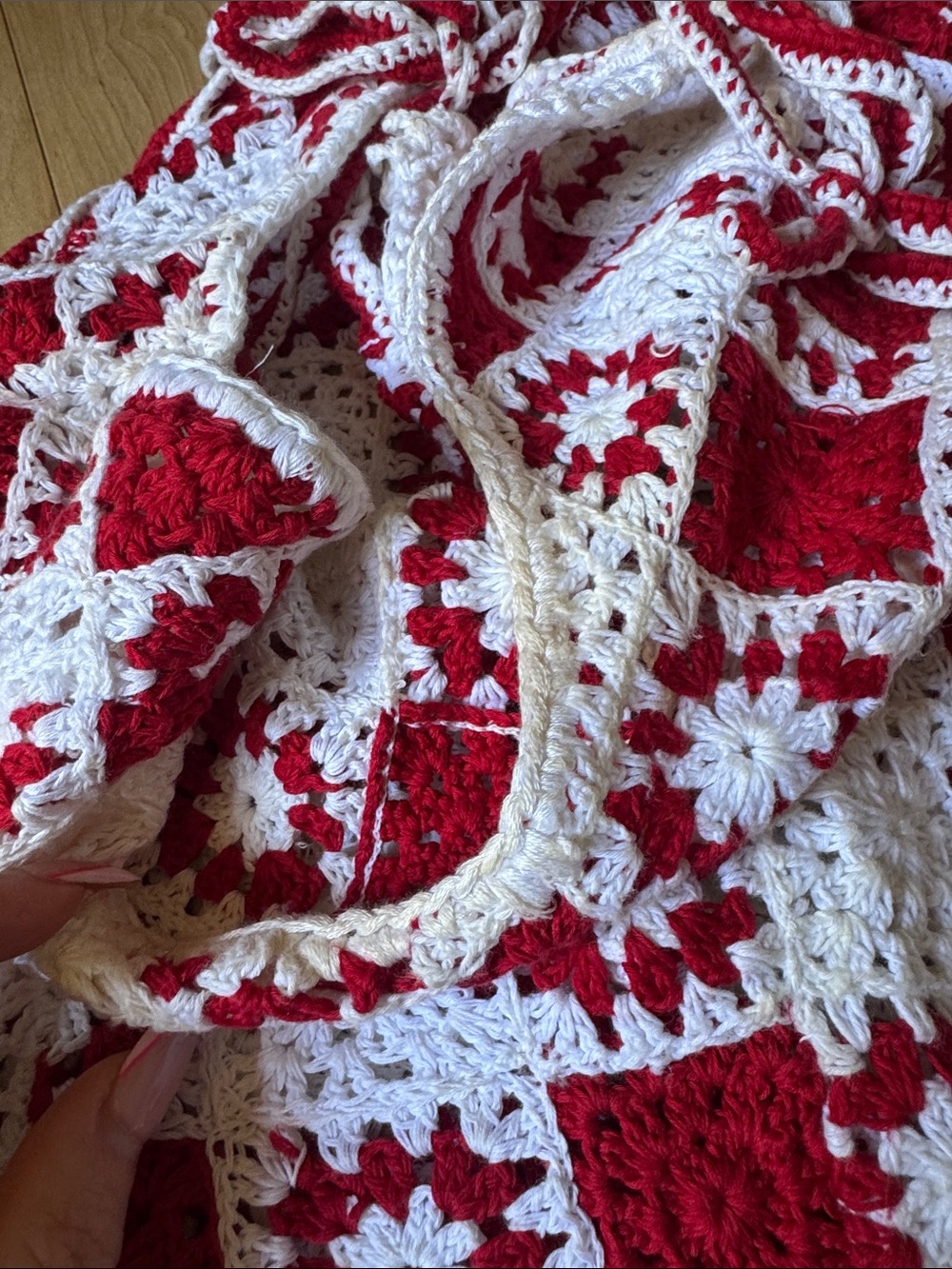 D&G Red and White Crochet Mini Dress - Picture 3 of 9